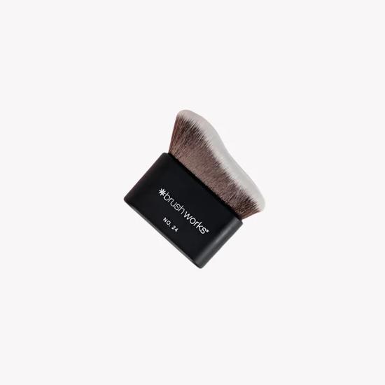 Brushworks No. 24 Blending Face & Body Brush