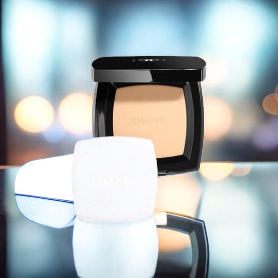 CHANEL Natural Finish Pressed Powder Naturel