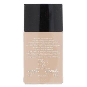 CHANEL Vitalumiere Aqua Ultra Light Skin Perfecting M/U SPF 15 20 Beige
