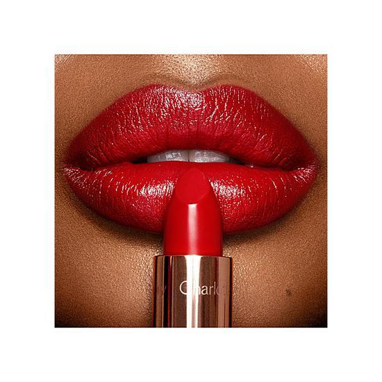 Charlotte Tilbury K.I.S.S.I.N.G Lipstick So Red