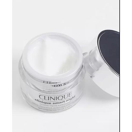 Clinique Smart Night Custom Moisturiser Combination / Oily Skin