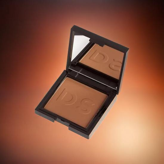 Daniel Sandler Instant Tan Face Bronzer Powder 9g