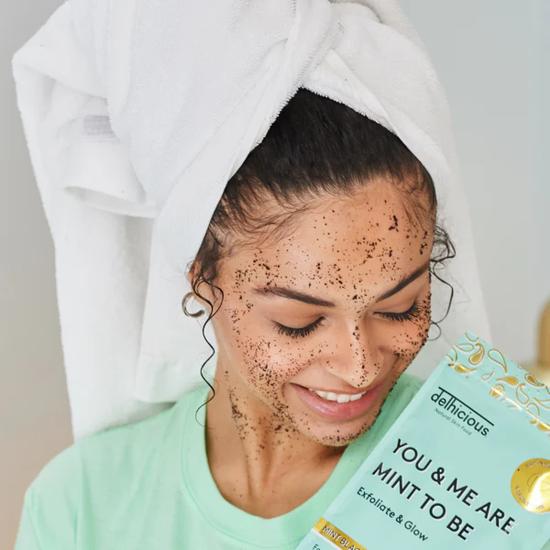 Delhicious Mint Black Tea Body Scrub