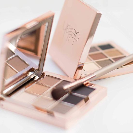 delilah Colour Intense Eyeshadow Palette Damsel