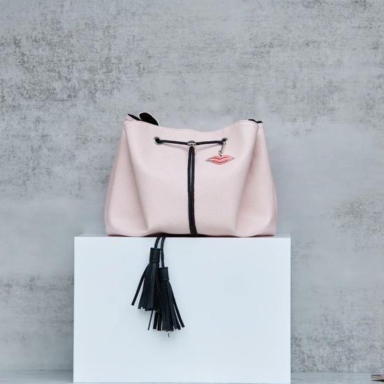 Donna May London Lay Flat Makeup Bag In Blush Pink