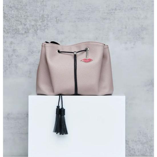 Donna May London Lay Flat Makeup Bag In Nude