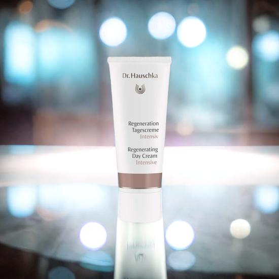 Dr Hauschka Regenerating Day Cream Intensive 40ml