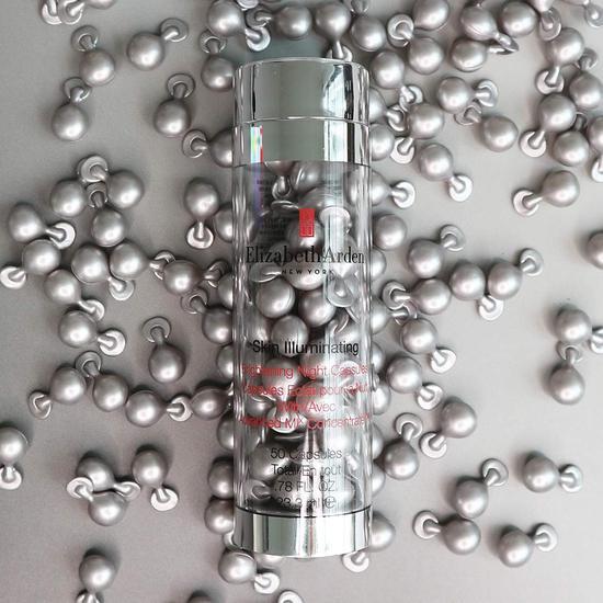 Elizabeth Arden Skin Illuminating Advanced Brightening Night Capsules