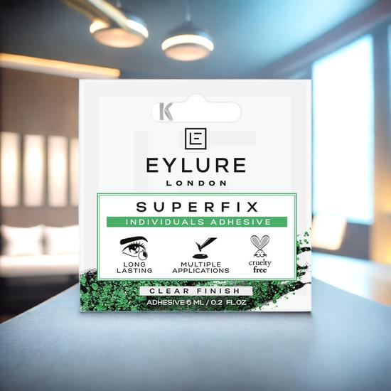 Eylure Adhesive Superfix