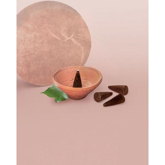 Fais Outdoor Dreams Citronella + Cedar Wood Scented Incense Cones