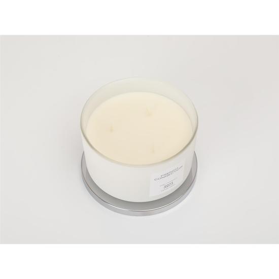 French Connection White Collection Winter Vanilla Candle 158g