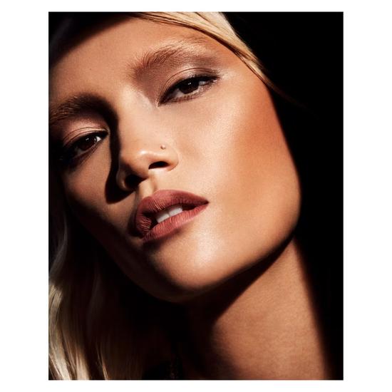 Fenty Beauty Pro Filt'r Instant Retouch Setting Powder Full-Size: NUTMEG