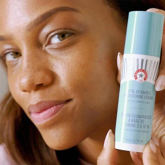 First Aid Beauty 10% Vitamin C Brightening Serum