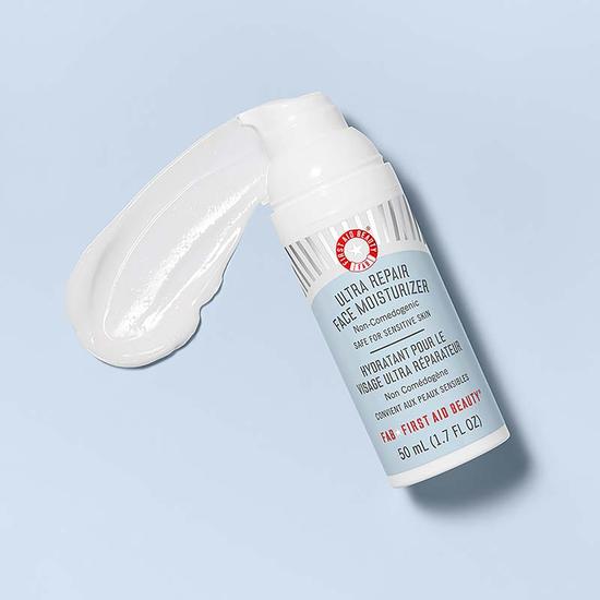First Aid Beauty Ultra Repair Face Moisturiser