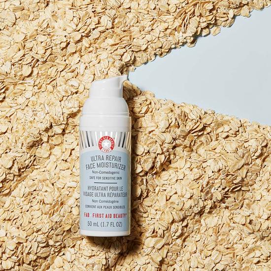 First Aid Beauty Ultra Repair Face Moisturiser