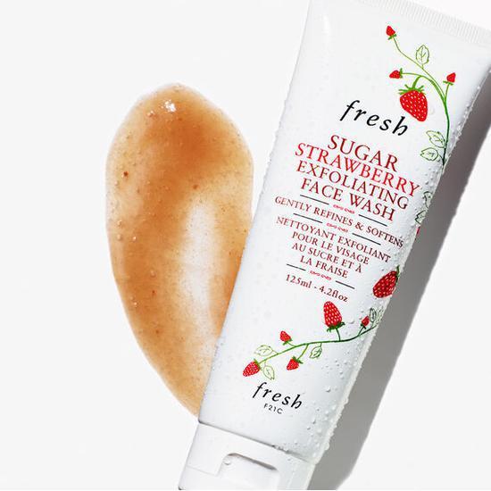 Fresh Sugar Strawberry Exfoliating Face Wash 125ml