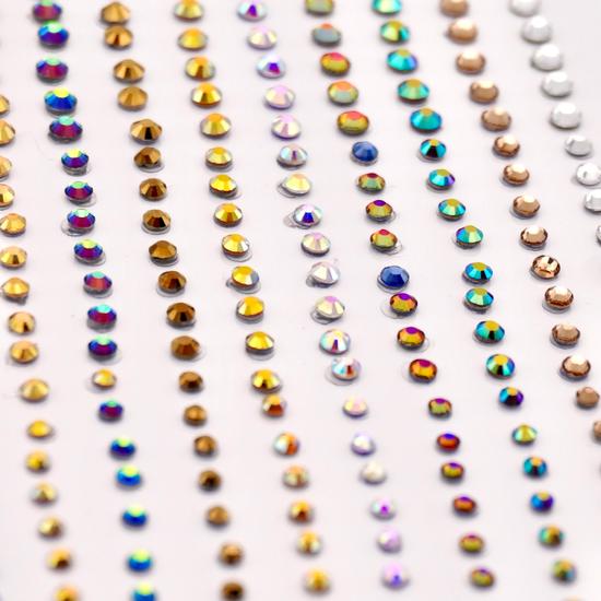 Glisten Cosmetics Embellish By Rowi Reflect