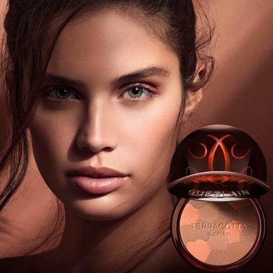 GUERLAIN Terracotta Light Healthy Glow Powder 02 Medium Cool