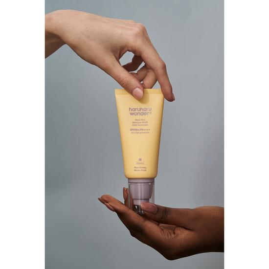 Haruharu Wonder Black Rice Moisture Airyfit Sunscreen 50ml