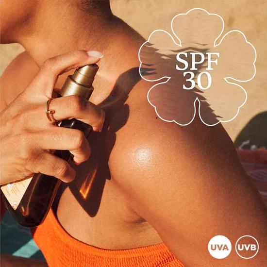 Hawaiian Tropic Glowing Protection Dry Spray Oil Mist SPF 30