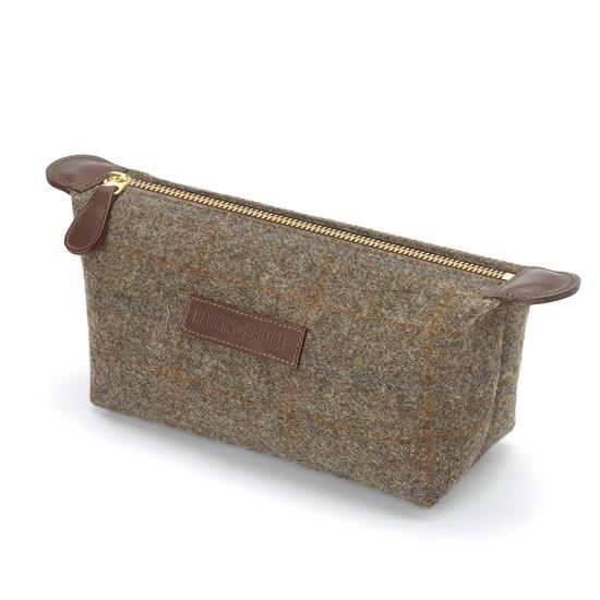 Hawkins & Brimble Brown Wool Wash Bag