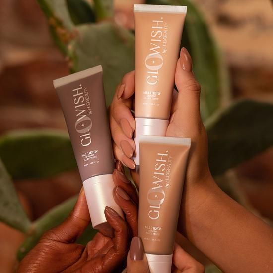 Huda Beauty GloWish Multidew Skin Tint 03 Light