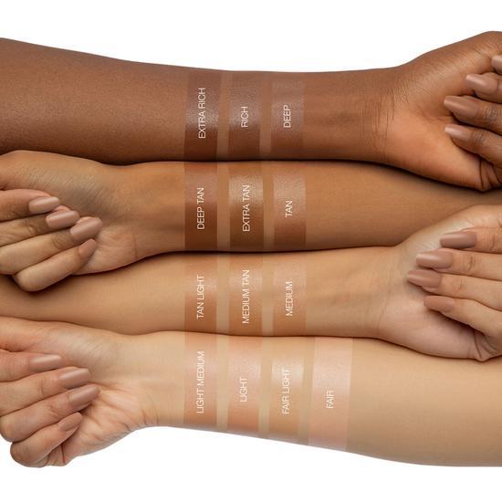Huda Beauty GloWish Multidew Skin Tint 03 Light