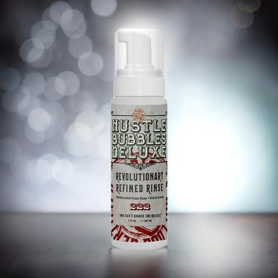 Hustle Butter Hustle Bubbles Deluxe Antimicrobial Foam Wash 207ml