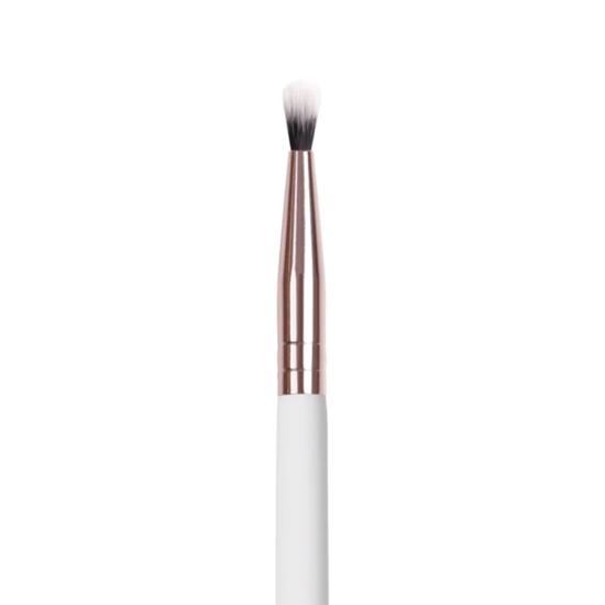 Inglot Cosmetics Feather Luxe Detailer Blending Brush 208