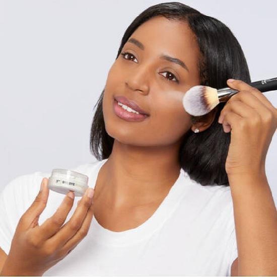 IT Cosmetics Bye Bye Pores Poreless Finish Airbrush Powder