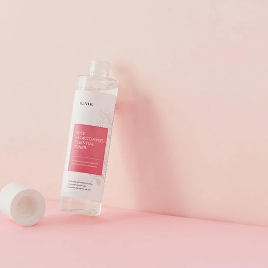 IUNIK Rose Galactomyces Essential Toner 200ml