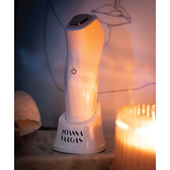 Joanna Vargas Magic Glow Wand