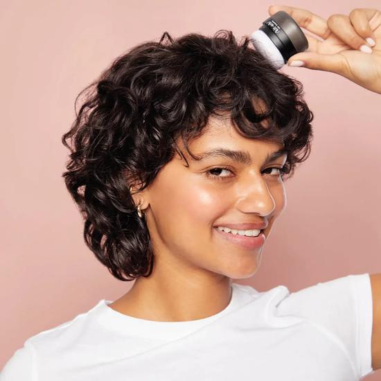 Kitsch Dark Volumising Rice Protein Dry Shampoo With Puff