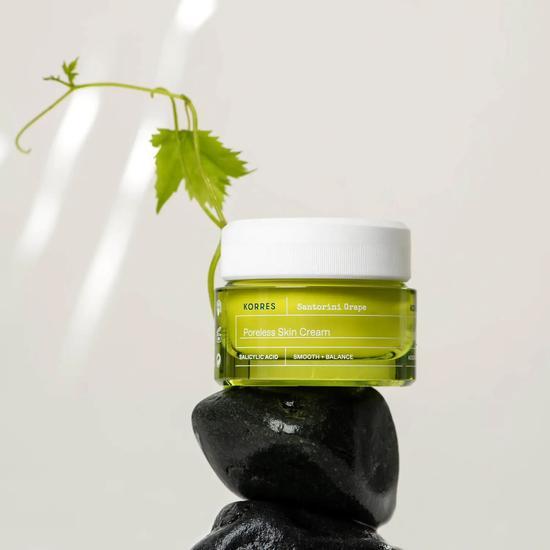 Korres Santorini Grape Pore-less Skin Moisturiser 40ml