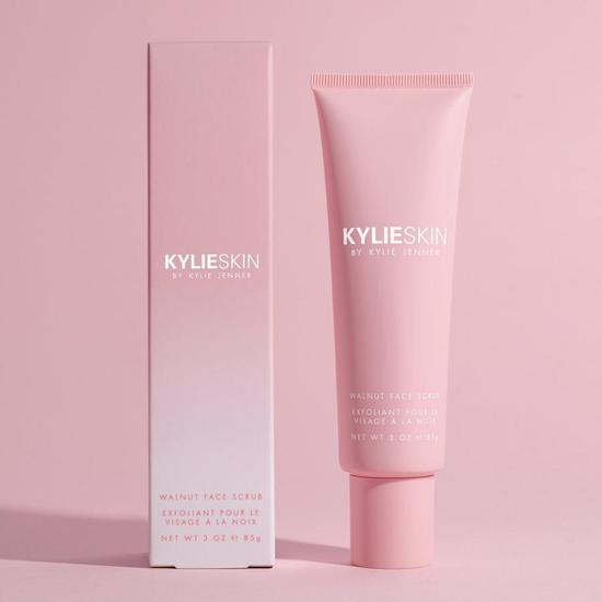 Kylie Skin Walnut Face Scrub 85g