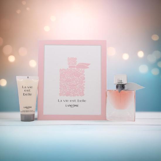 Lancôme La Vie Est Belle Gift Set 30ml Eau De Parfum + 50ml Body Lotion