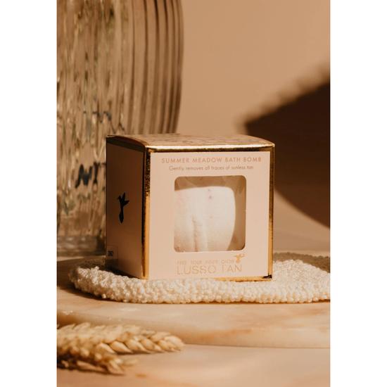 Lusso Tan Tan Removing Bath Bomb & Exfo Mitt Bundle Bloom Maternity