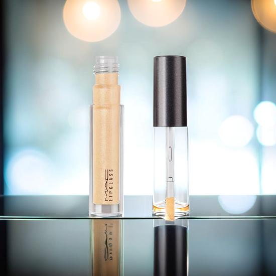 MAC Galactic Gloss Very Go Lightly