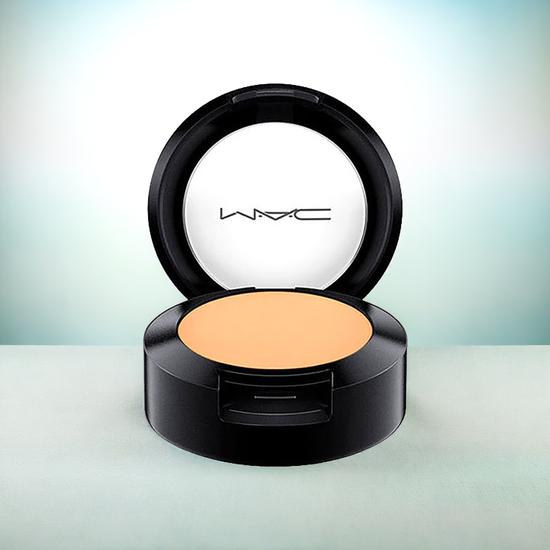 MAC Studio Finish SPF 35 Concealer NC25