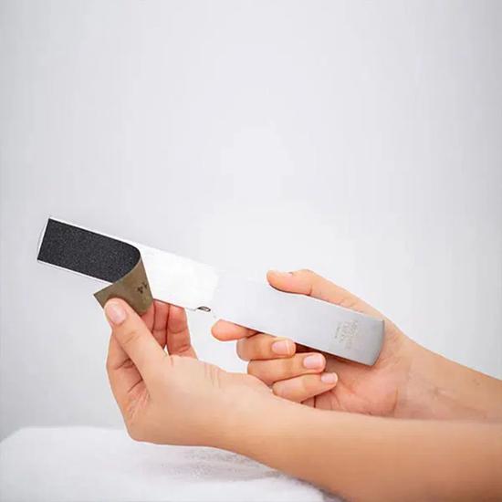 Margaret Dabbs Professional Foot File + 2 Replacement Pads