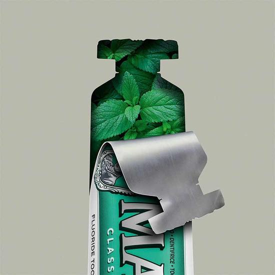 Marvis Classic Strong Mint Toothpaste