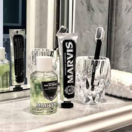 Marvis Eau De Bouche Strong Mint Mouthwash