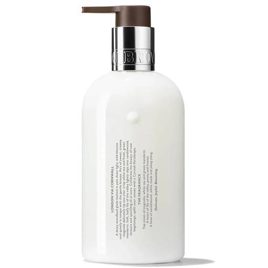 Molton Brown Lily & Magnolia Blossom Body Lotion 300ml