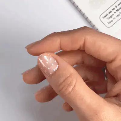 MoYou London Gel Nail Strip Heart To Get