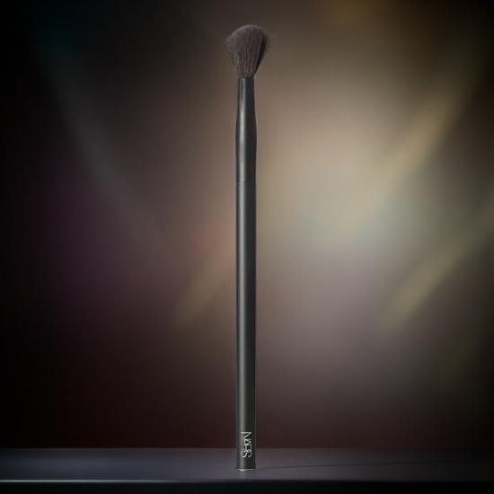 NARS Cosmetics #10 Radiant Creamy Concealer Brush