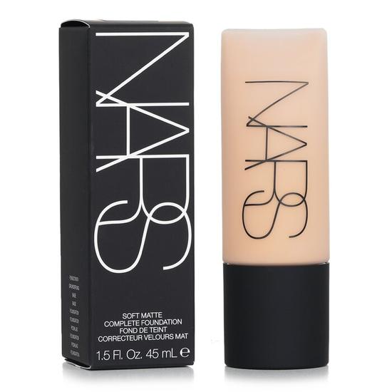NARS Cosmetics Soft Matte Complete Foundation Yukon