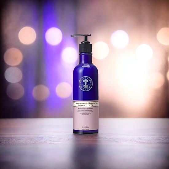 Neal's Yard Remedies Frankincense & Mandarin Body Lotion 200ml