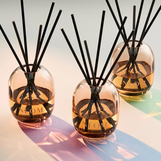 Neom Organics Feel Refreshed Reed Diffuser 100ml