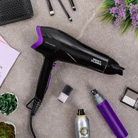 Nicky Clarke Frizz Control Hair Dryer