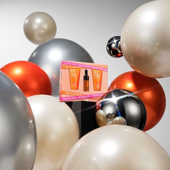 NIP+FAB Brightness Boost Deluxe Trio